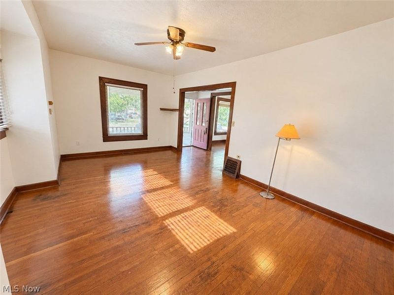 238 Para Avenue, Akron, OH 44305 Photo 24