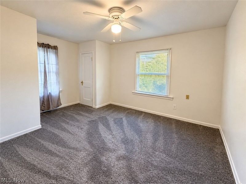238 Para Avenue, Akron, OH 44305 Photo 32