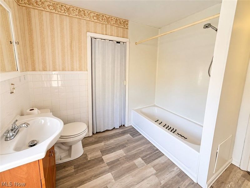 238 Para Avenue, Akron, OH 44305 Photo 34