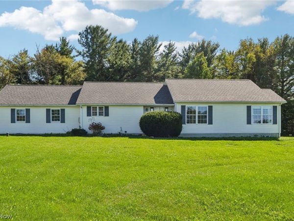 15545 Windmill Point Road , Huntsburg, OH 44046