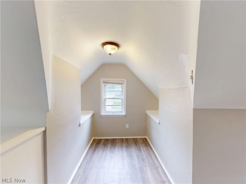 5353 Thomas Street , Maple Heights, OH 44137 Photo 15