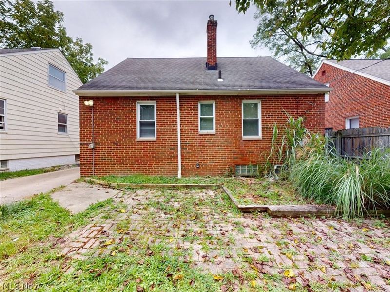 5353 Thomas Street , Maple Heights, OH 44137 Photo 29