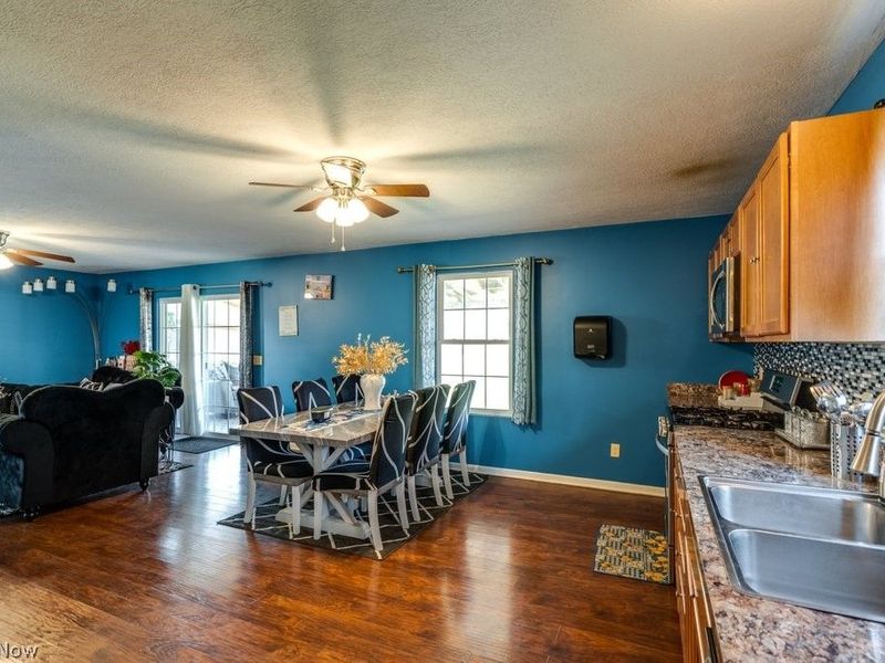 537 Magnolia Avenue, Cuyahoga Falls, OH 44221 Photo 15
