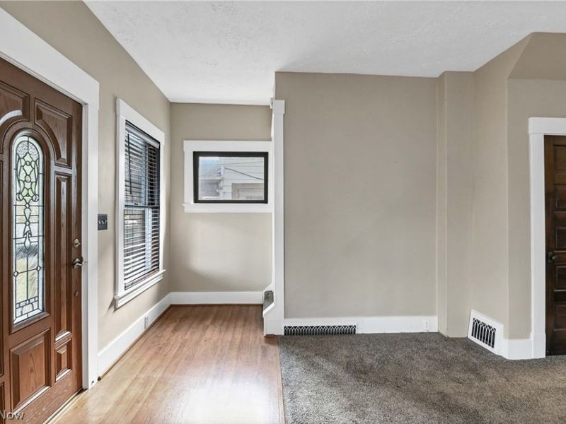 3860 W 17th Street, Cleveland, OH 44109 Photo 16