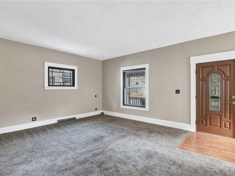 3860 W 17th Street, Cleveland, OH 44109 Photo 6