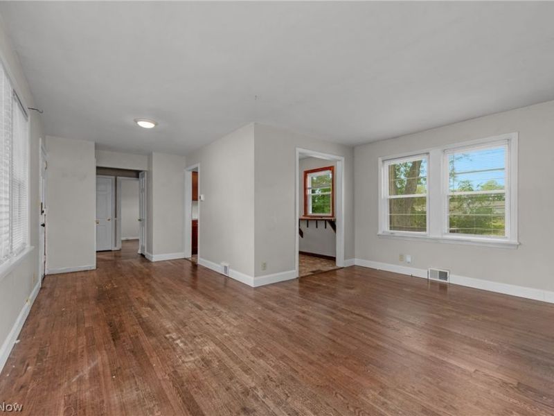 8224 Westmoor Road, Mentor, OH 44060 Photo 10