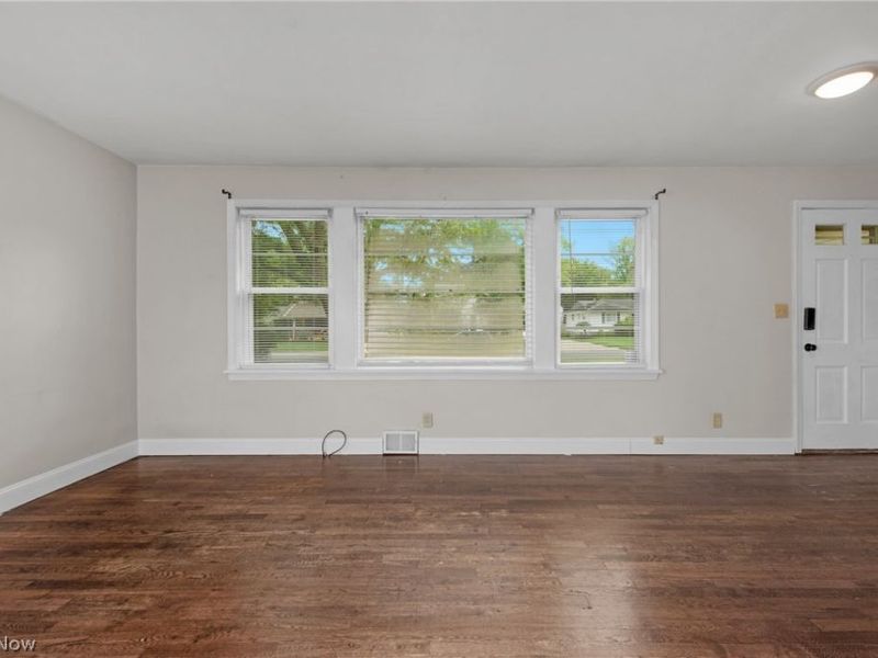 8224 Westmoor Road, Mentor, OH 44060 Photo 11