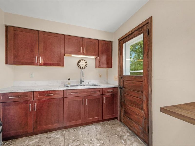 8224 Westmoor Road, Mentor, OH 44060 Photo 18