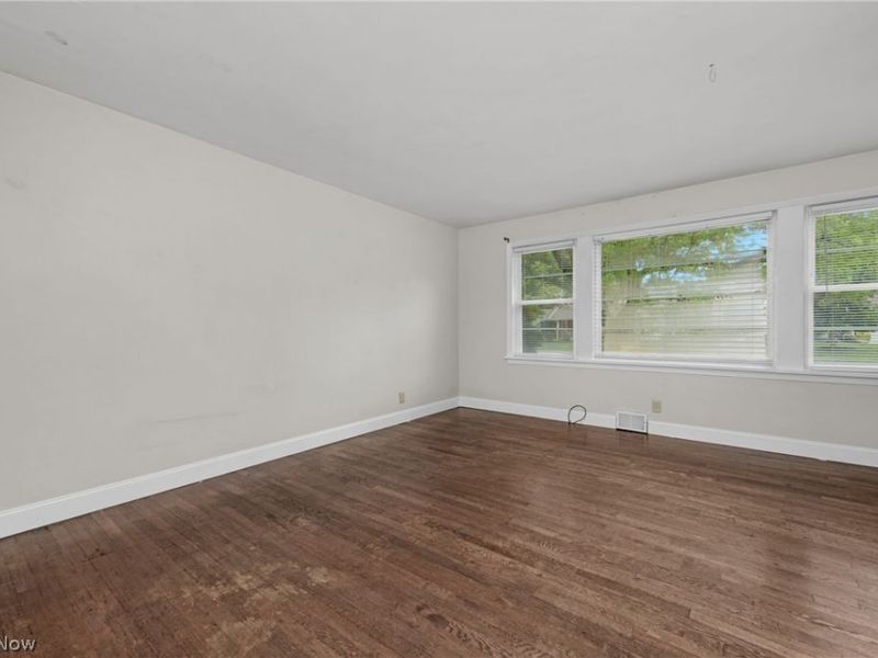 8224 Westmoor Road, Mentor, OH 44060 Photo 9