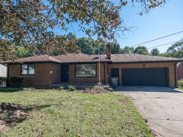 3525 Shirley Road , Youngstown, OH 44502