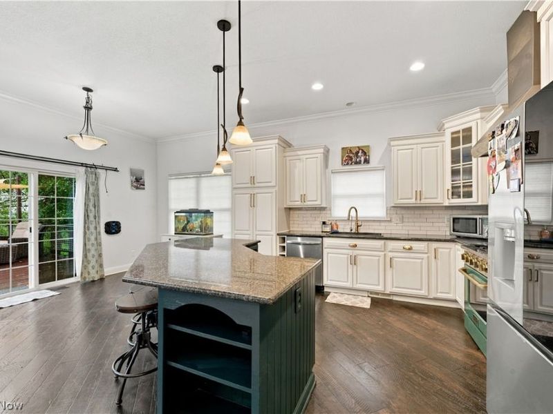 2807 Alexandria Court, Uniontown, OH 44685 Photo 12