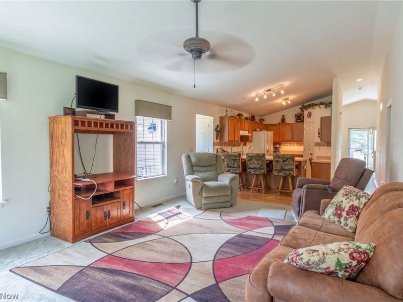 6433 Oberlin Road, Amherst, OH 44001 Photo 14
