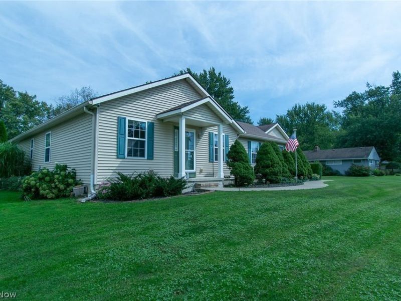 6433 Oberlin Road, Amherst, OH 44001 Photo 3