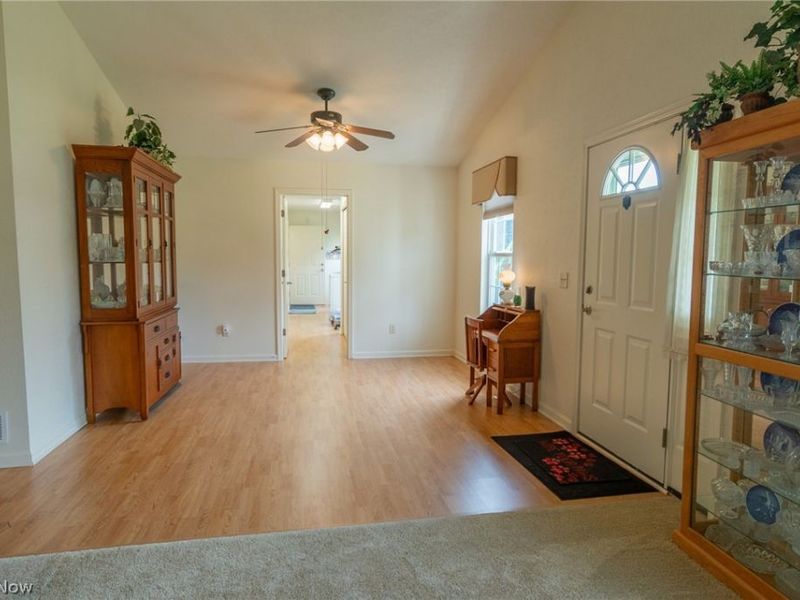 6433 Oberlin Road, Amherst, OH 44001 Photo 9