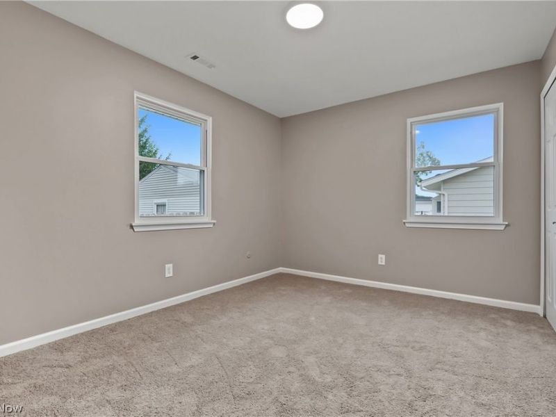 483 Myra Drive, Chardon, OH 44024 Photo 22