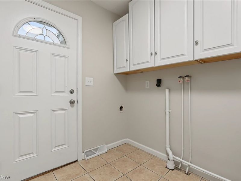 483 Myra Drive, Chardon, OH 44024 Photo 30