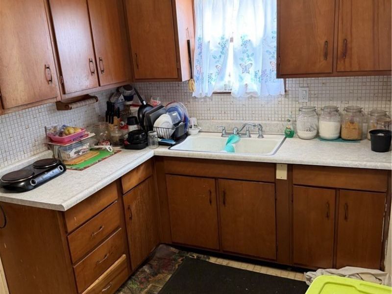 1024 Mercer Avenue, Akron, OH 44320 Photo 10
