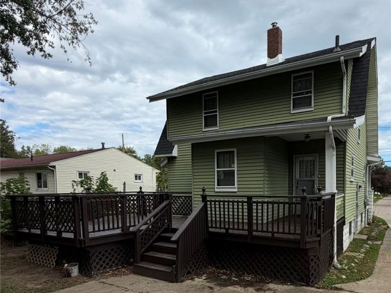 1024 Mercer Avenue, Akron, OH 44320 Photo 4