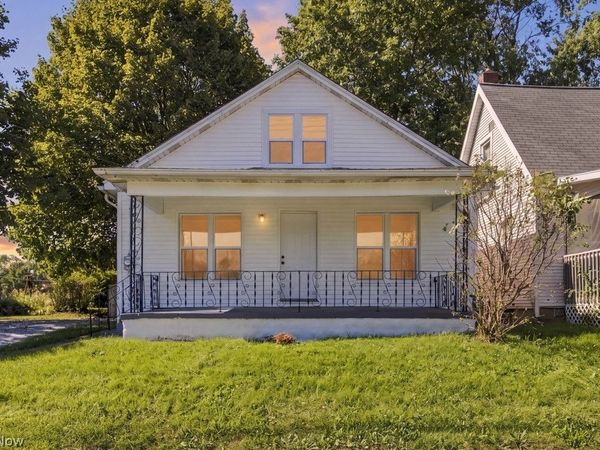 1588 Josephine Avenue , Lakemore, OH 44250
