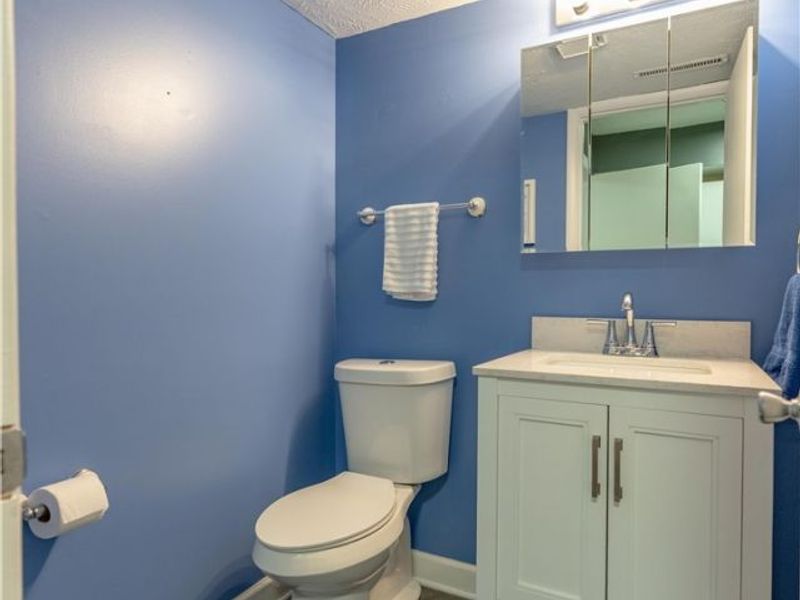 7300 Chatham Court, Unit 23, Northfield, OH 44067 Photo 13