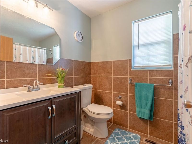 7300 Chatham Court, Unit 23, Northfield, OH 44067 Photo 16
