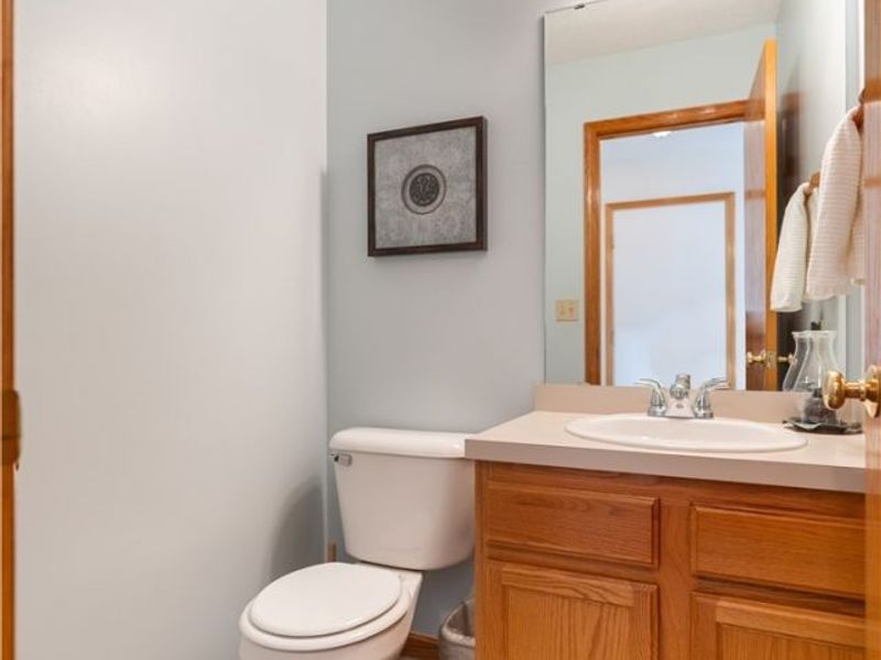 419 Treeview Drive , Wadsworth, OH 44281 Photo 16