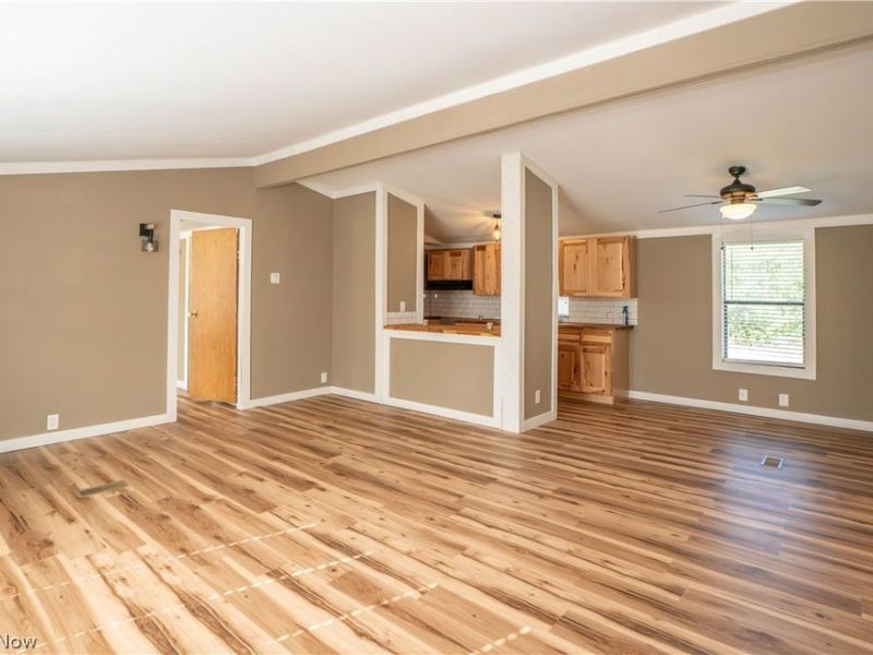 806 S Grant Boulevard, Minerva, OH 44657 Photo 6