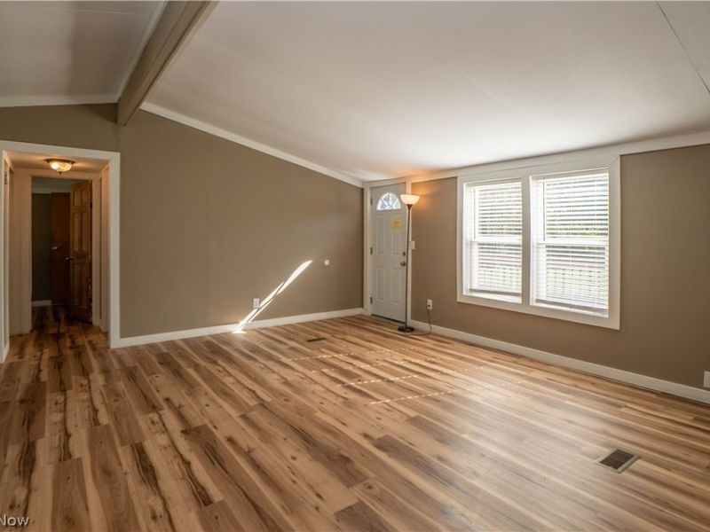 806 S Grant Boulevard, Minerva, OH 44657 Photo 8