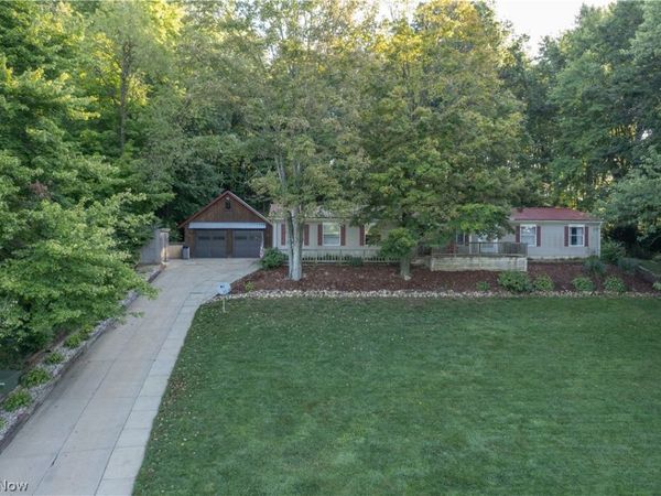 7663 Hudson Drive SW, Navarre, OH 44662