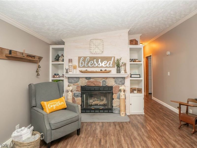 7663 Hudson Drive SW, Navarre, OH 44662 Photo 6