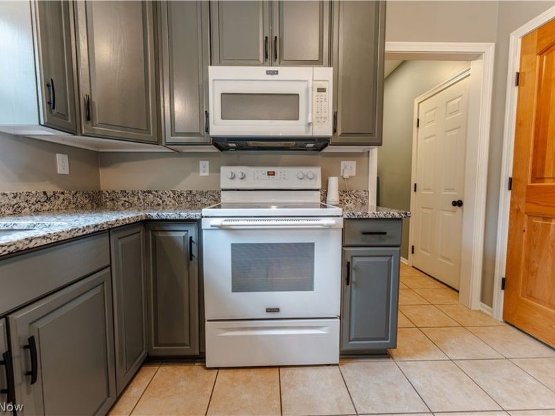 1433 Logan Lane, Wooster, OH 44691 Photo 17