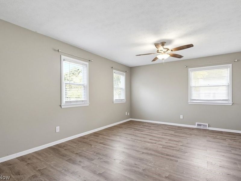 6514 Bonroi Drive, Seven Hills, OH 44131 Photo 15
