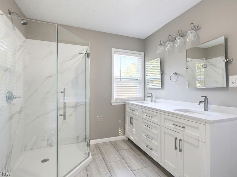 6514 Bonroi Drive, Seven Hills, OH 44131 Photo 17