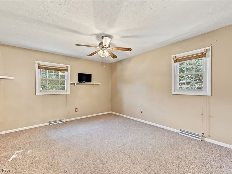 852 Eastwood Avenue, Tallmadge, OH 44278 Photo 14