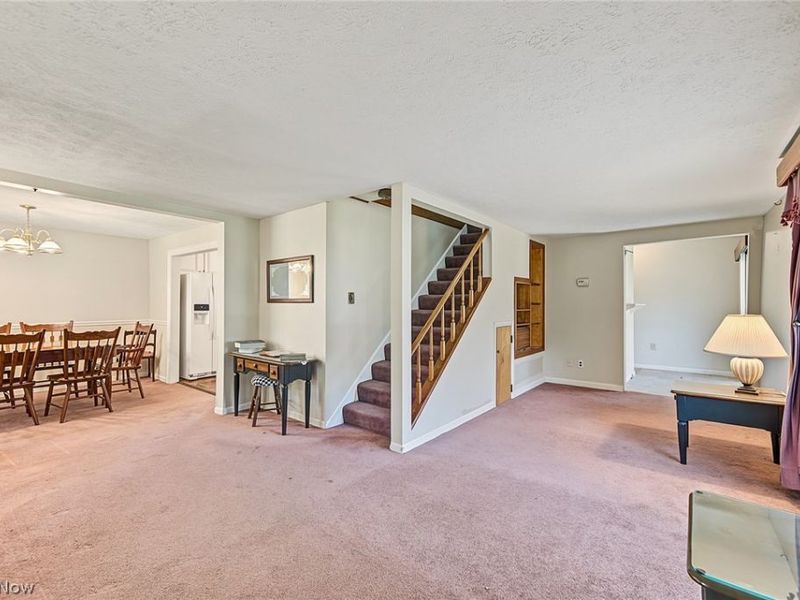 852 Eastwood Avenue, Tallmadge, OH 44278 Photo 5