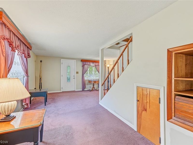 852 Eastwood Avenue, Tallmadge, OH 44278 Photo 6