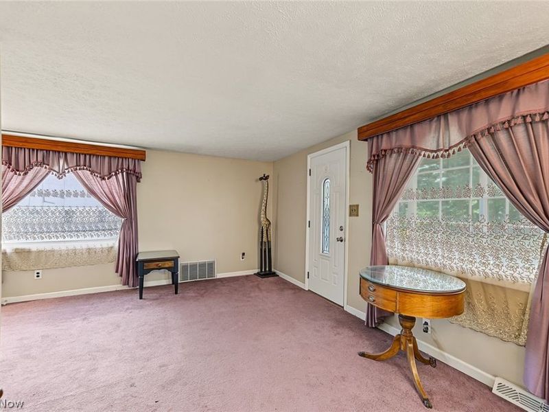 852 Eastwood Avenue, Tallmadge, OH 44278 Photo 7