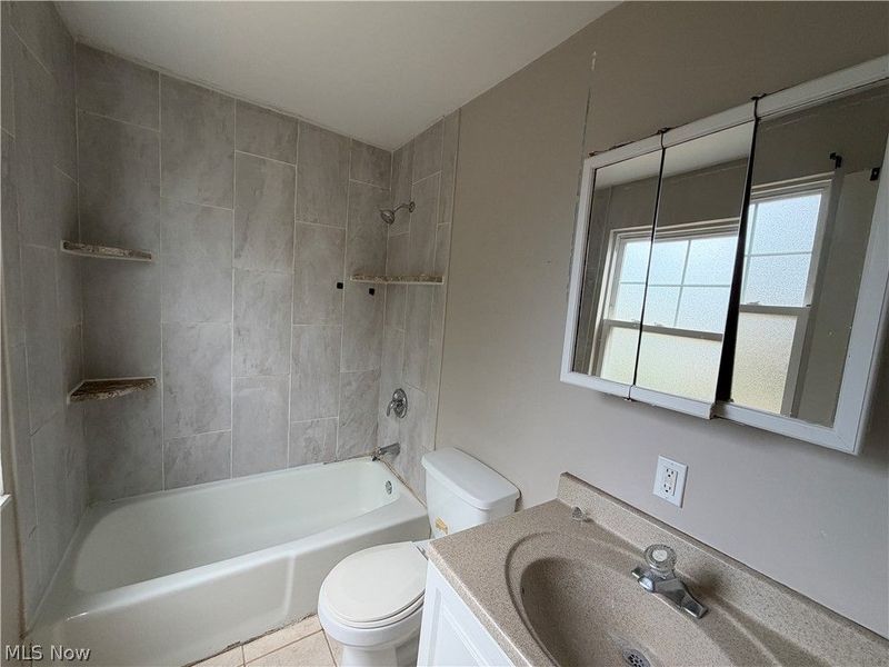 3901 Woburn Avenue, Cleveland, OH 44109 Photo 10