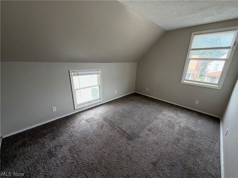 3901 Woburn Avenue, Cleveland, OH 44109 Photo 13