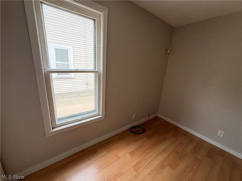 3901 Woburn Avenue, Cleveland, OH 44109 Photo 16