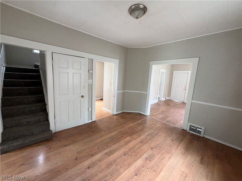 3901 Woburn Avenue, Cleveland, OH 44109 Photo 5