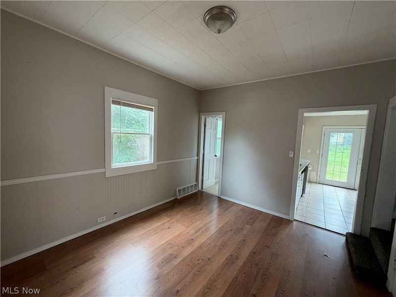 3901 Woburn Avenue, Cleveland, OH 44109 Photo 6