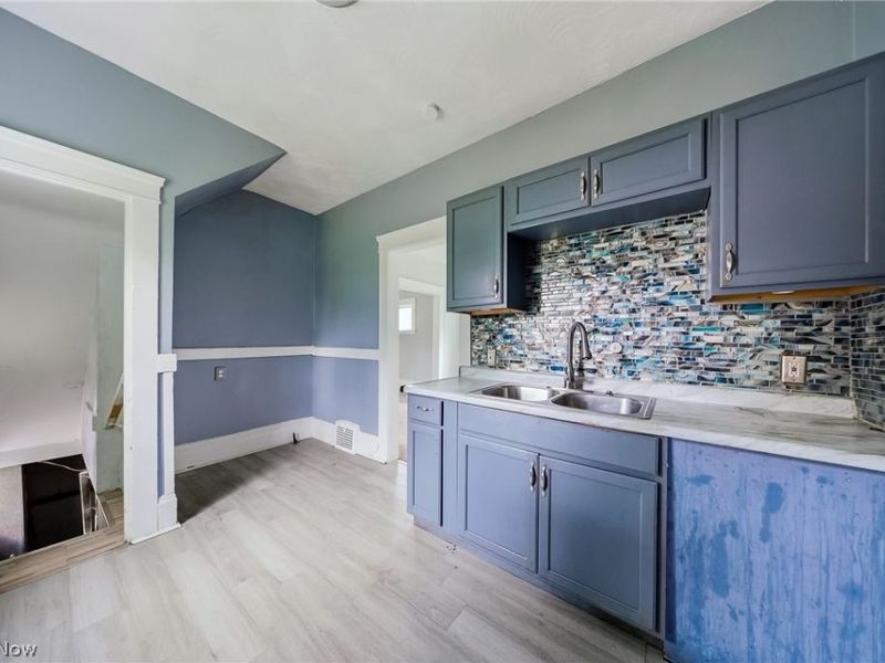 4145 E 120th Street, Cleveland, OH 44105 Photo 3