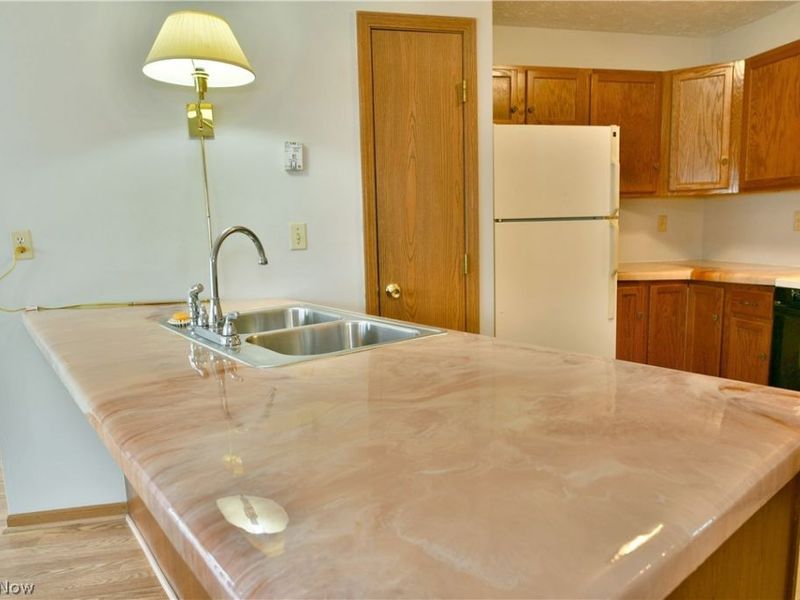 3287 Pheasant Run Road, Unit B, Cortland, OH 44410 Photo 22