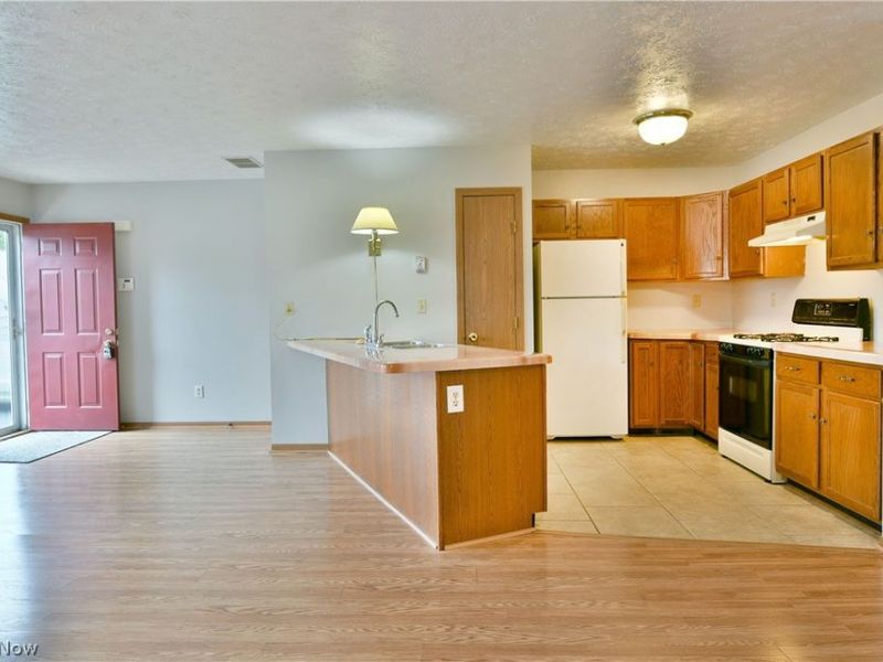 3287 Pheasant Run Road, Unit B, Cortland, OH 44410 Photo 28