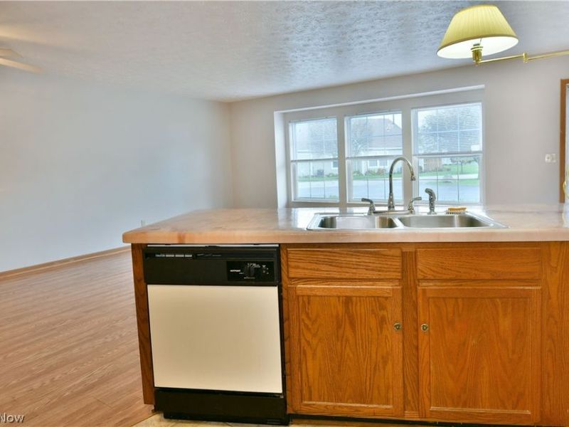 3287 Pheasant Run Road, Unit B, Cortland, OH 44410 Photo 31