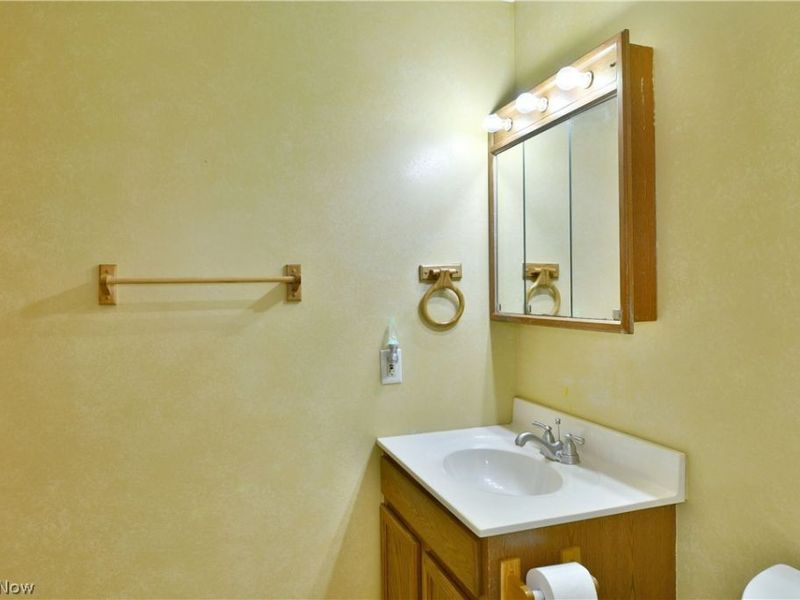 3287 Pheasant Run Road, Unit B, Cortland, OH 44410 Photo 41