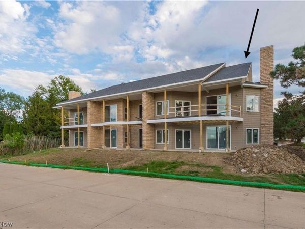 2785 Whispering Shores Drive , Vermilion, OH 44089