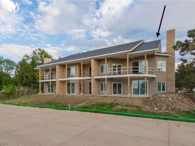 2785 Whispering Shores Drive, Vermilion, OH 44089 Photo 1