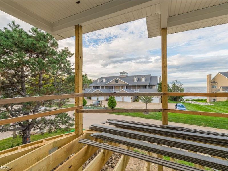2785 Whispering Shores Drive, Vermilion, OH 44089 Photo 11